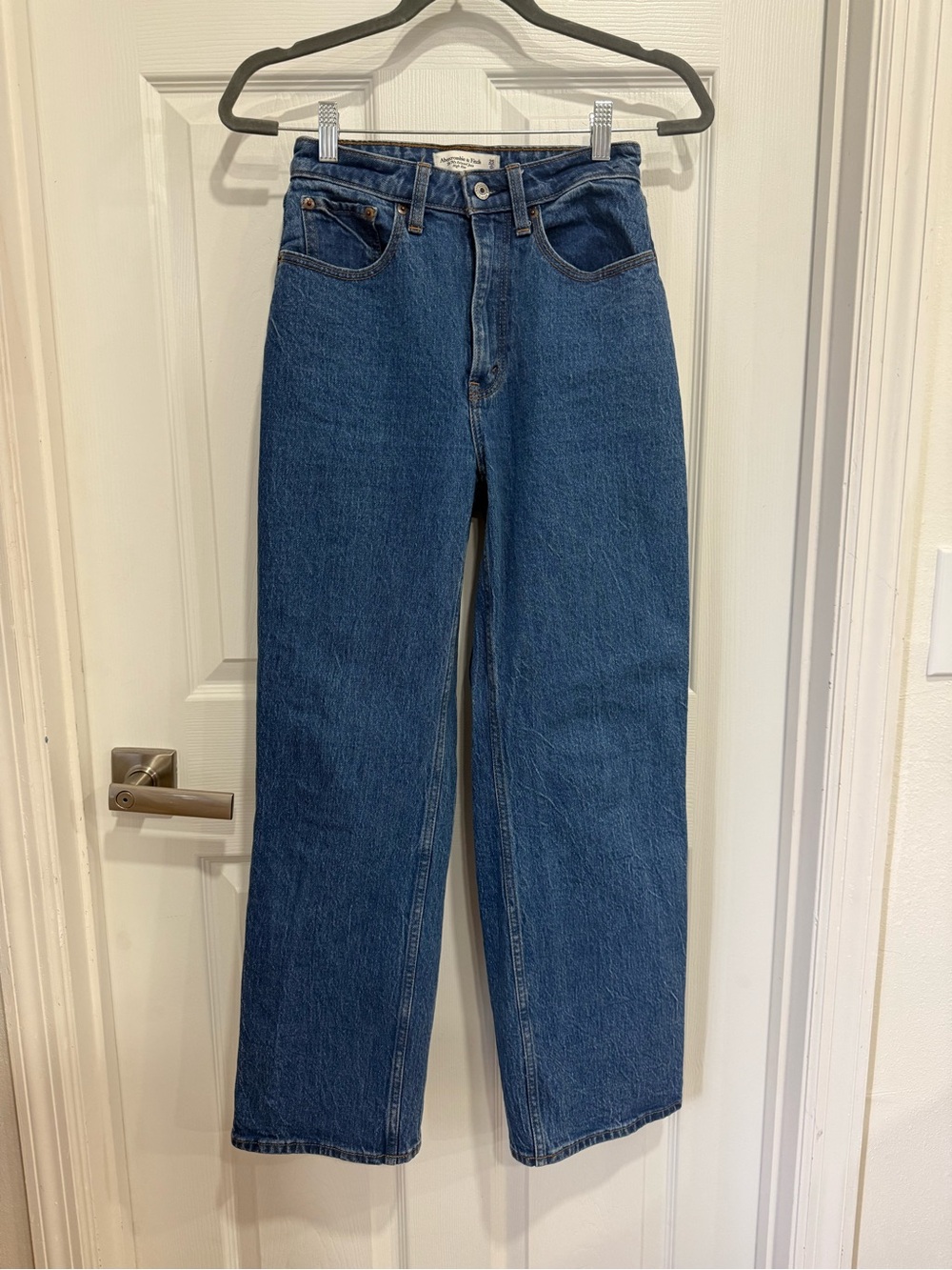 Abercrombie & Fitch Curve Love High Rise ‘90s Relaxed Jean 25/0 Short